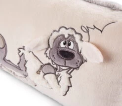 Nici 48400 Kissen Wolf Ulvy (im Schafspelz) 43x35cm Mit Applikation Plüsch -Boutique-Laden für Plüschtiere 47083 03 ZA Frei 2048x1781