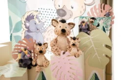 Nici 48860 Schlüsselanhänger Tenrek Terek 9cm Plüsch GREEN Wild Friends -Boutique-Laden für Plüschtiere 48860 10 48865 48866 48867 48863 48864 Milieu 2048x1356 1